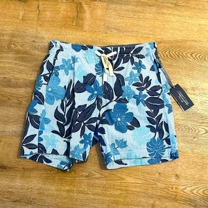 Vineyard vines shorts